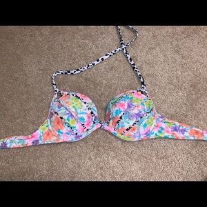 Adorable VS Push up bikini